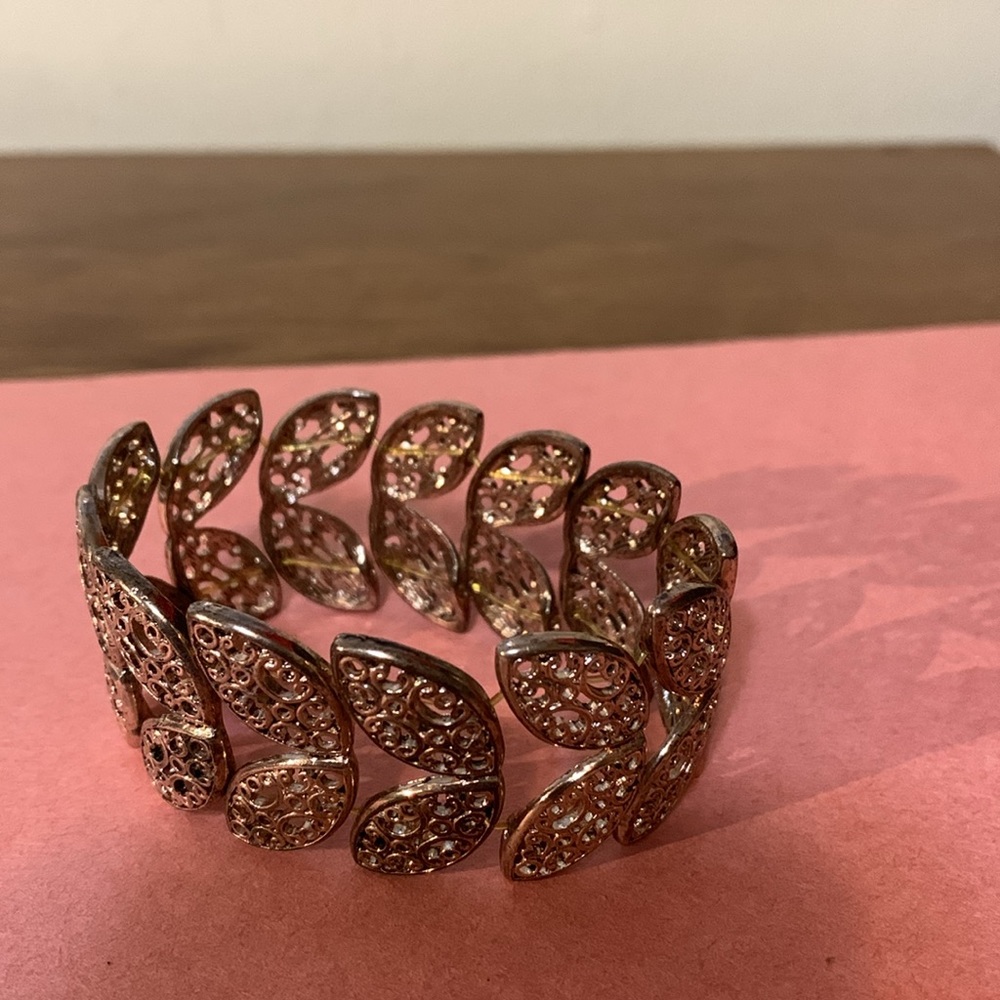 Beautiful bracelet, leaf pattern* - Picture 5 of 5